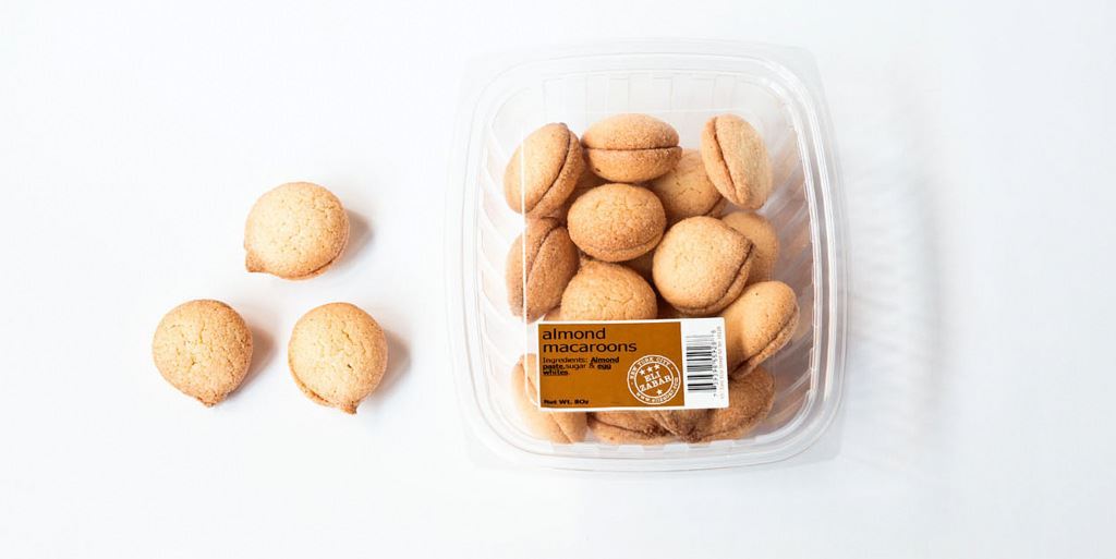 Picture of Macaroons Almonds
